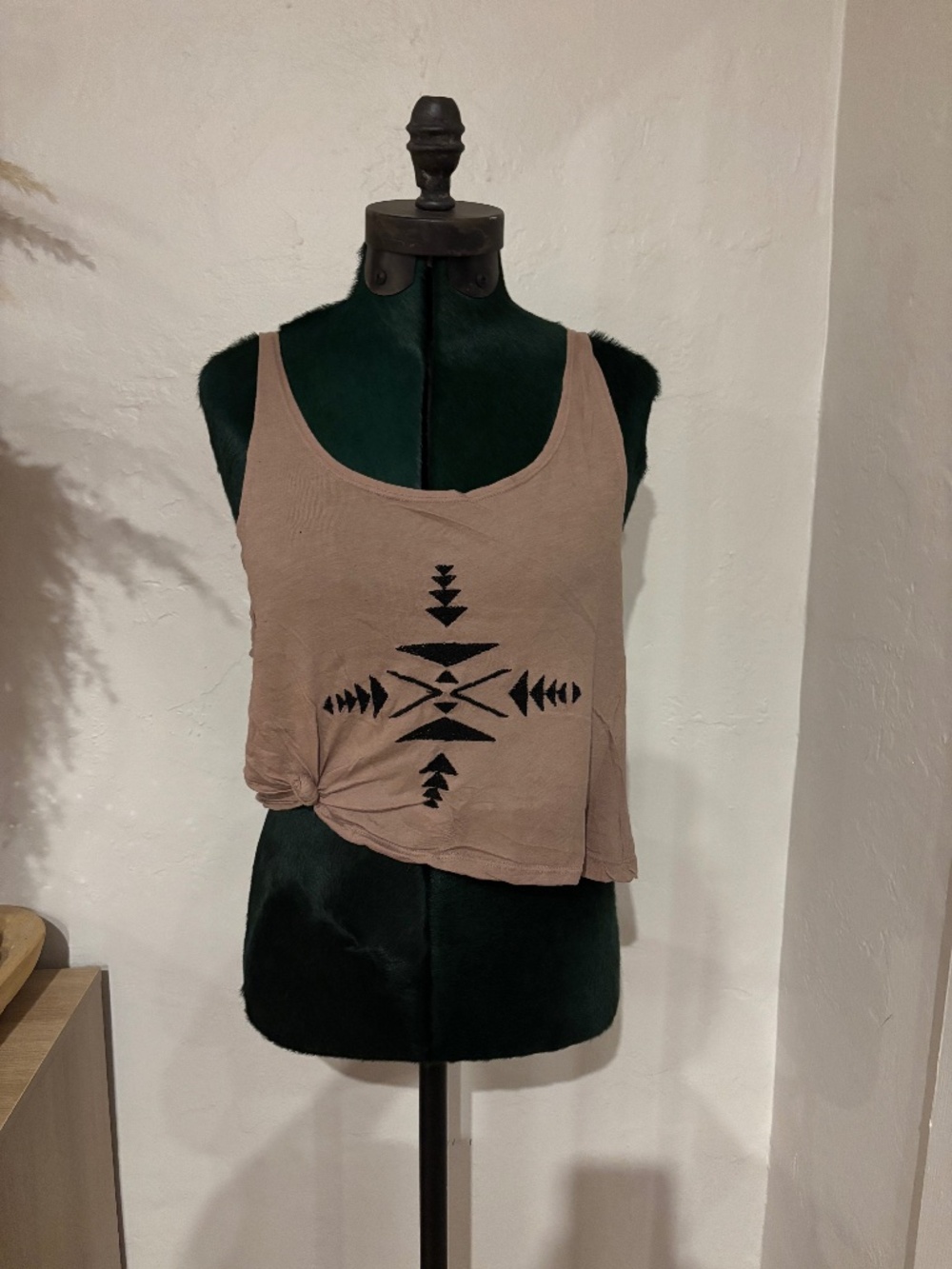 Cropped tank top